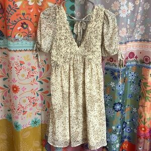 NWT Sienna Sky Cream Dress